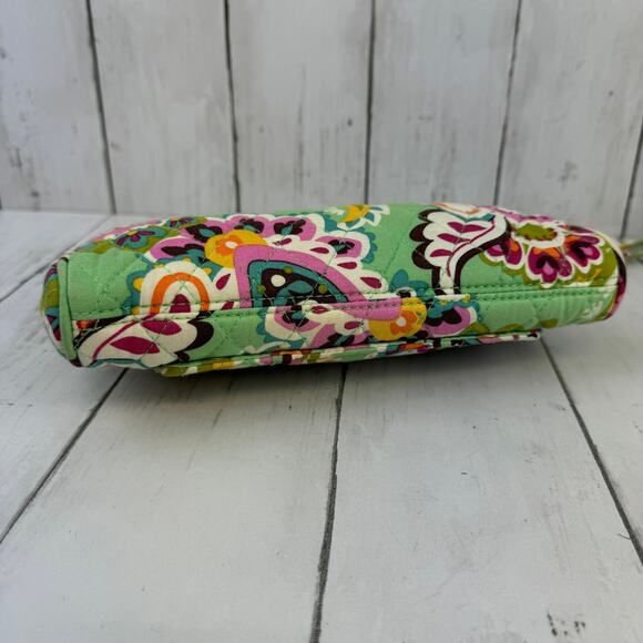 Vera Bradley Green/Pink Quilted Tutti Frutti Pushlock Wristlet Wallet - Picture 4 of 13